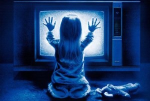 Copil in fata televizorului - Poltergeist